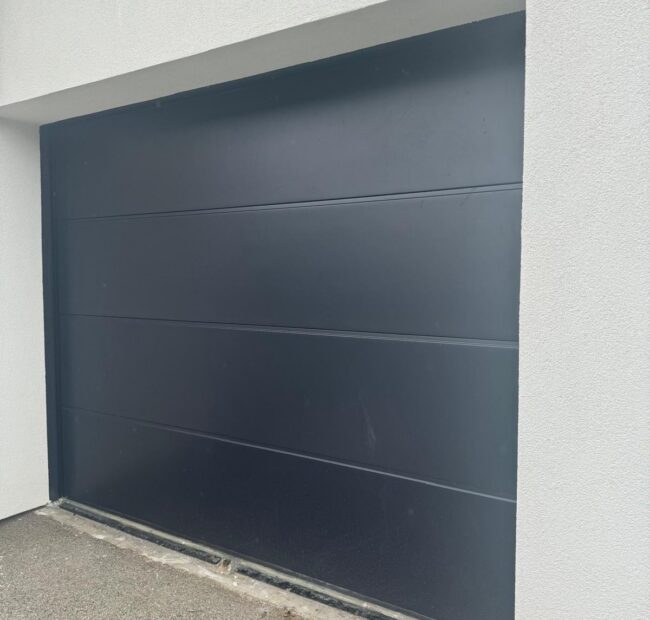 Porte de garage motorisée