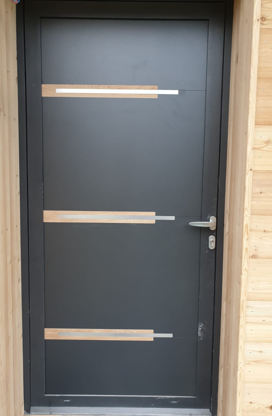 Porte Aluminium gris